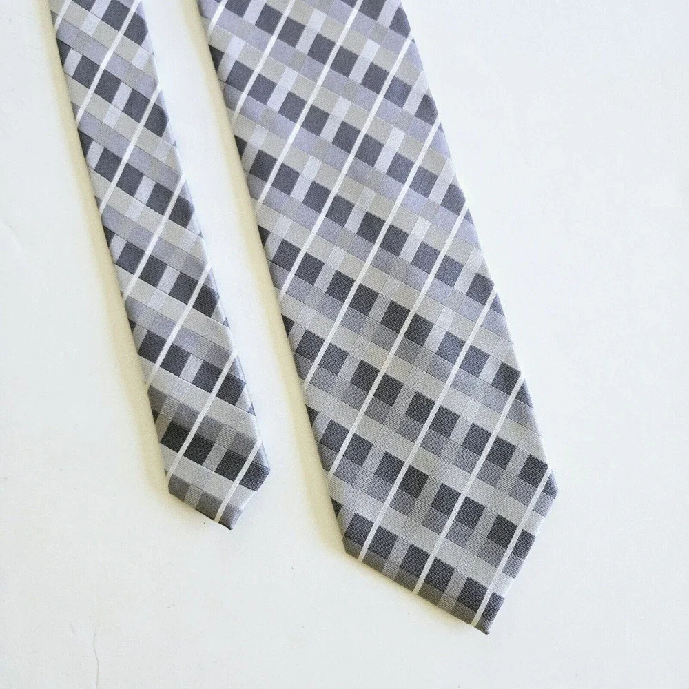 Van Heusen Silk Tie Gray Plaid Geometric Classic Retro Hand Made Stain Resistant